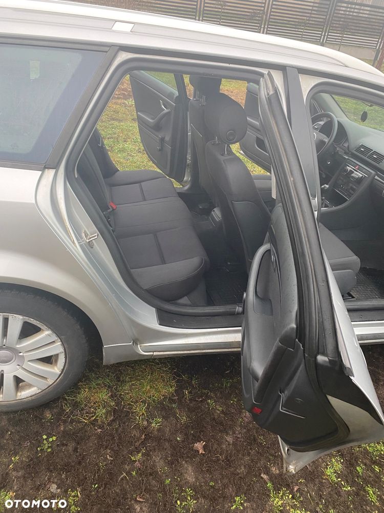Audi A4 Avant 2 - 12