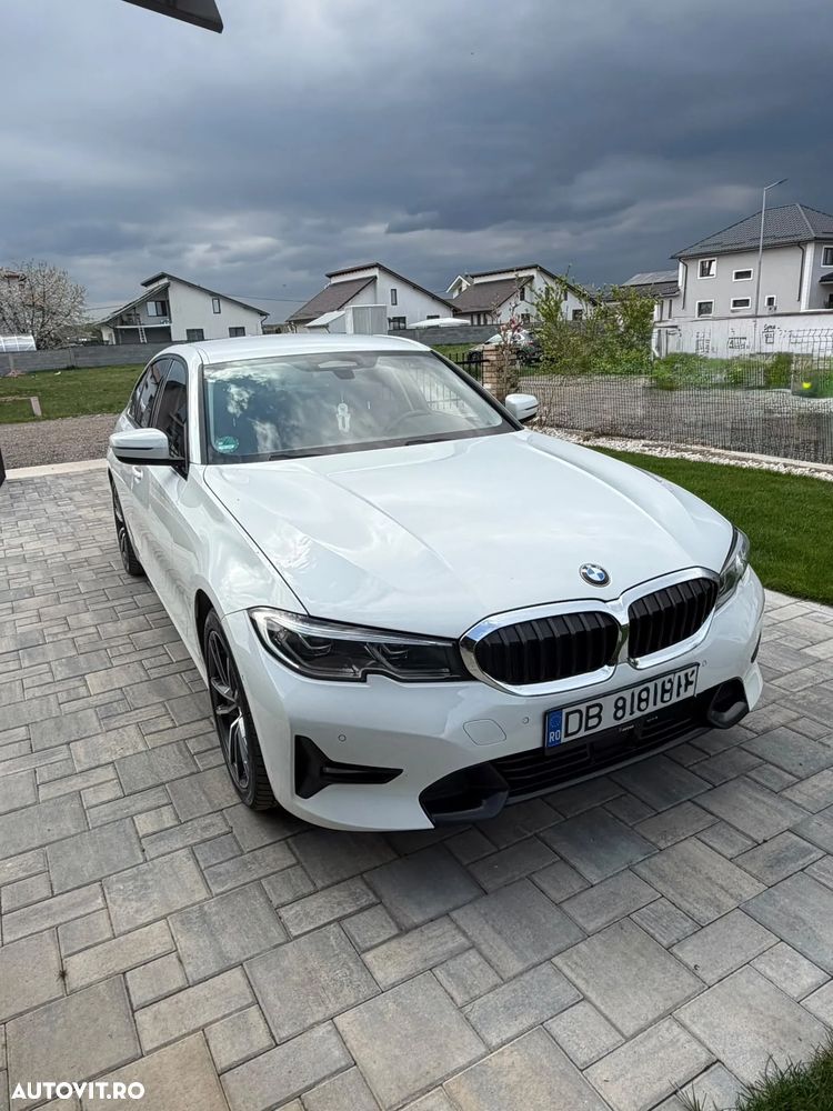 BMW Seria 3 330e Aut. M Sport - 1