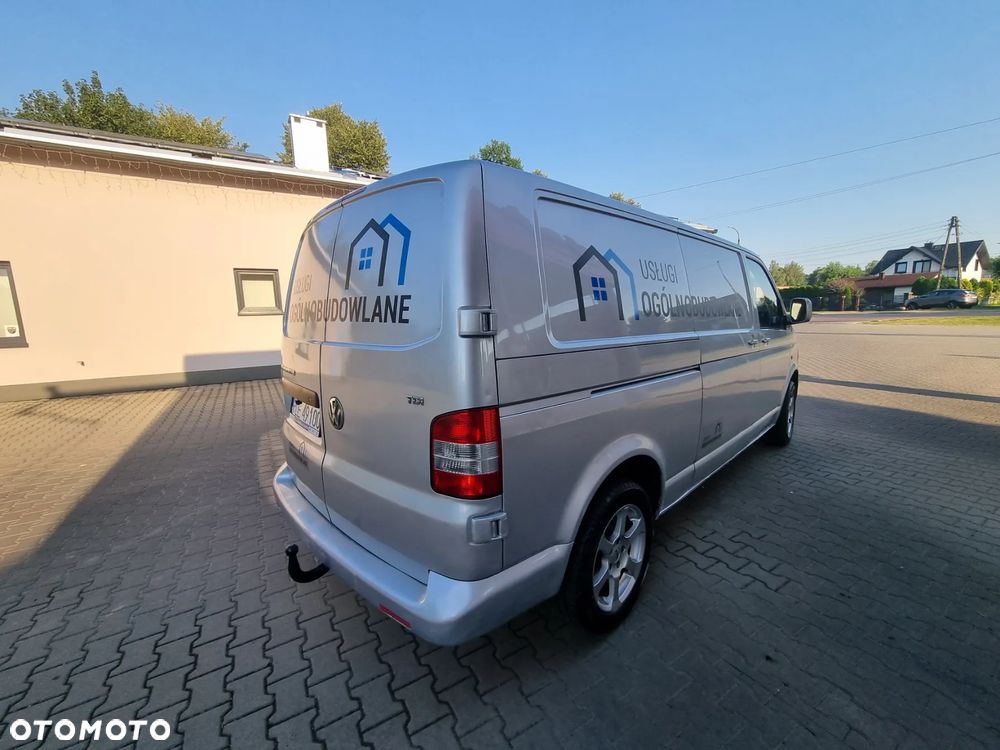Volkswagen Transporter T5 - 3