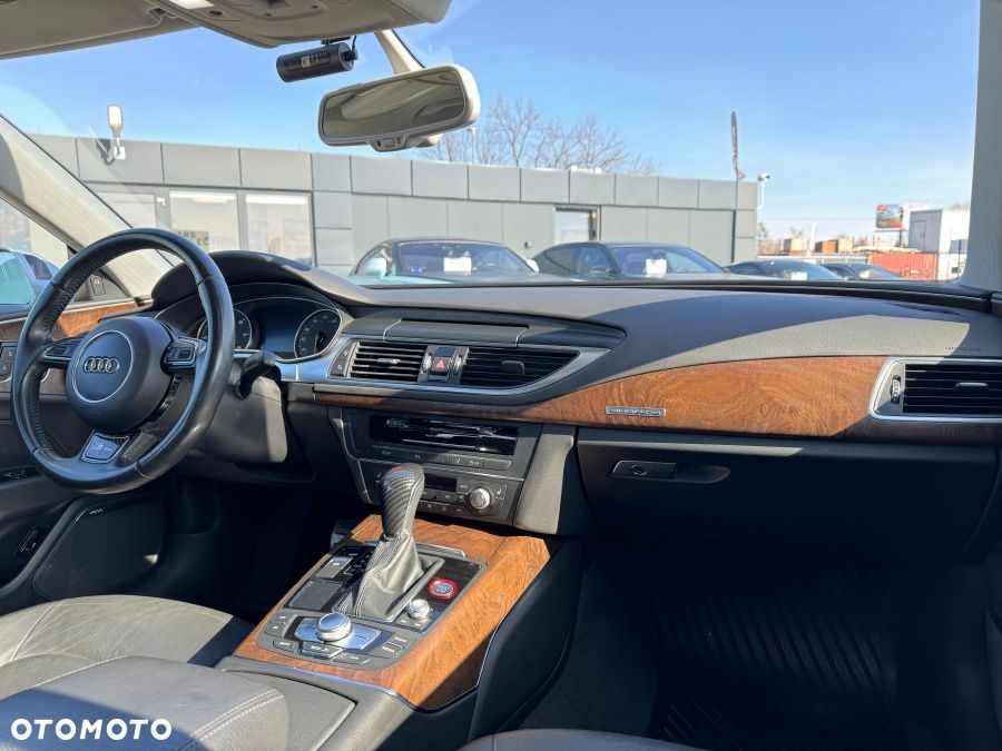 Audi A7 Sportback - 13