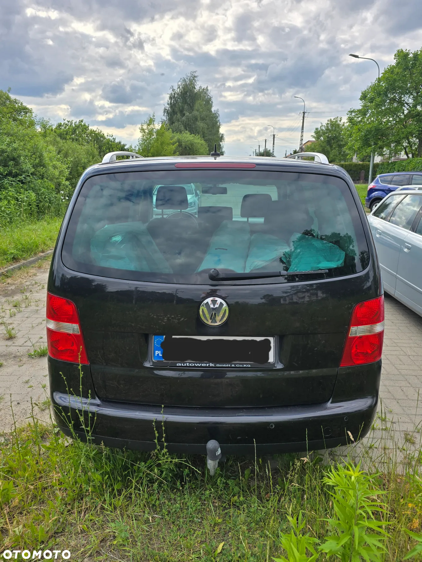 Volkswagen Touran - 4