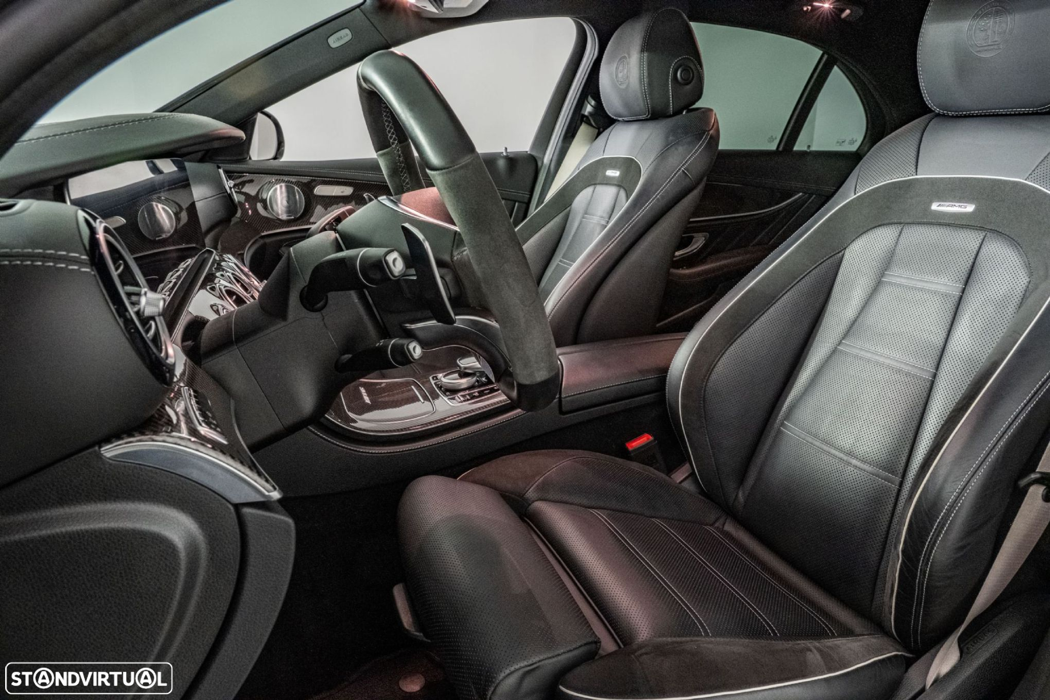 Mercedes-Benz E 63 AMG S 4-Matic+ - 10