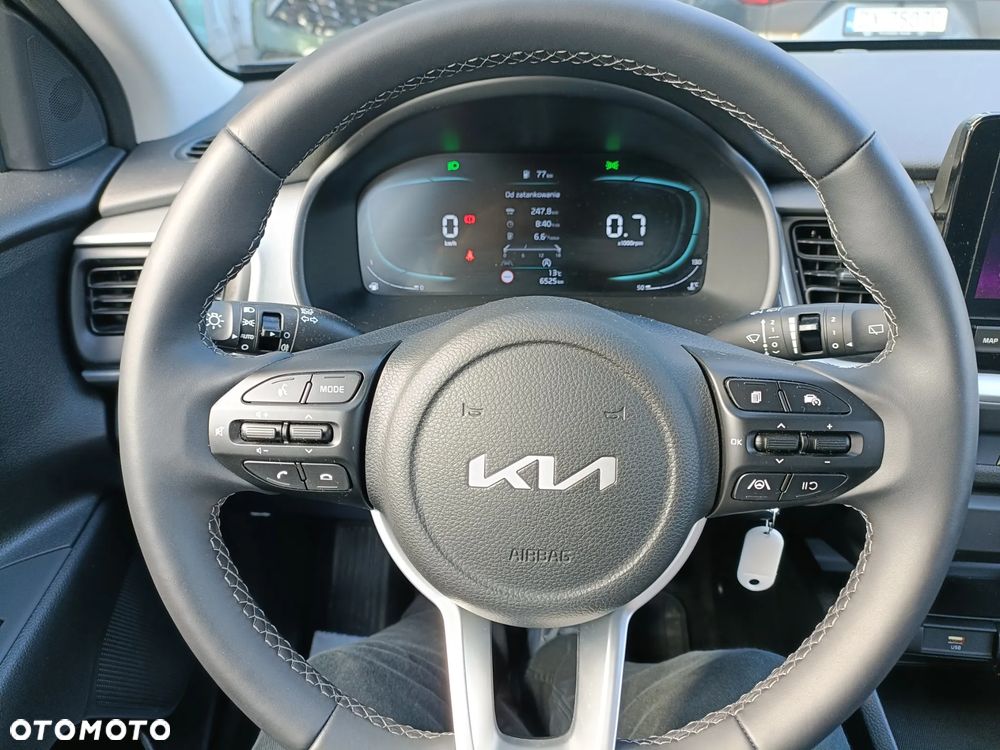 Kia Stonic 1.2 M - 13