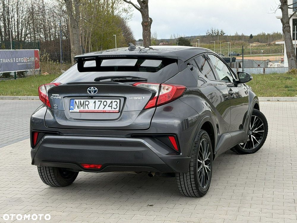 Toyota C-HR - 11