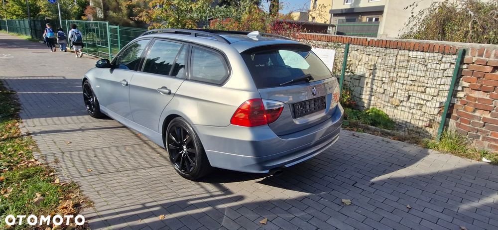 BMW 3 Series 2006 photo 3