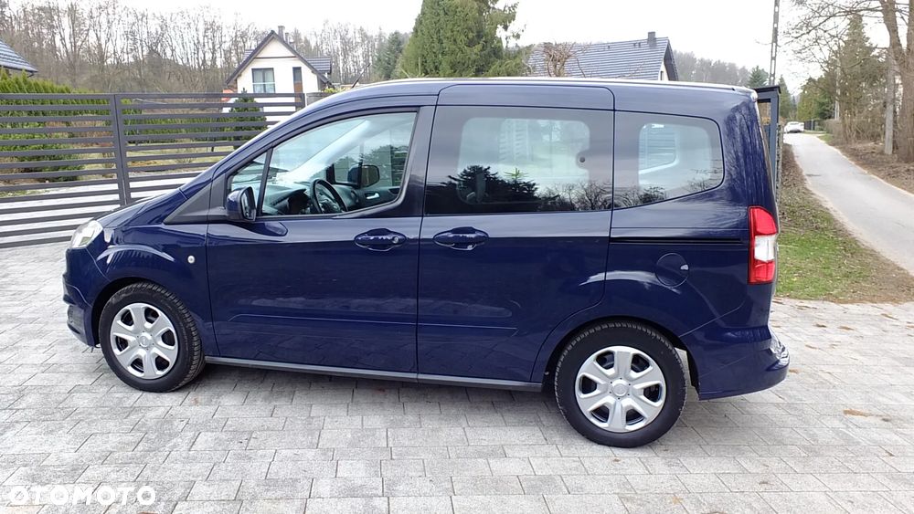 Ford Tourneo Courier 1.0 EcoBoost Trend - 10