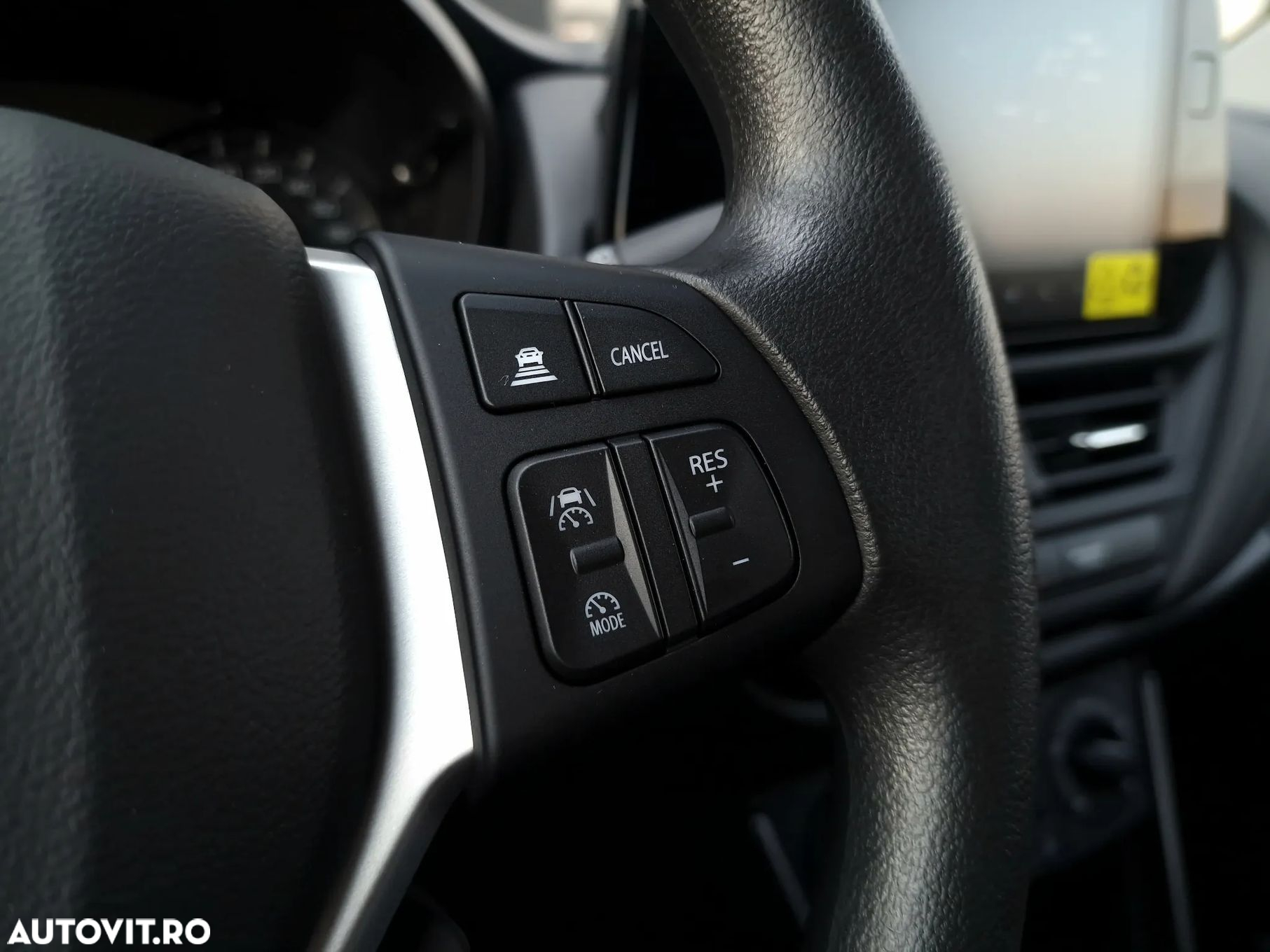 Suzuki SX4 S-Cross - 13