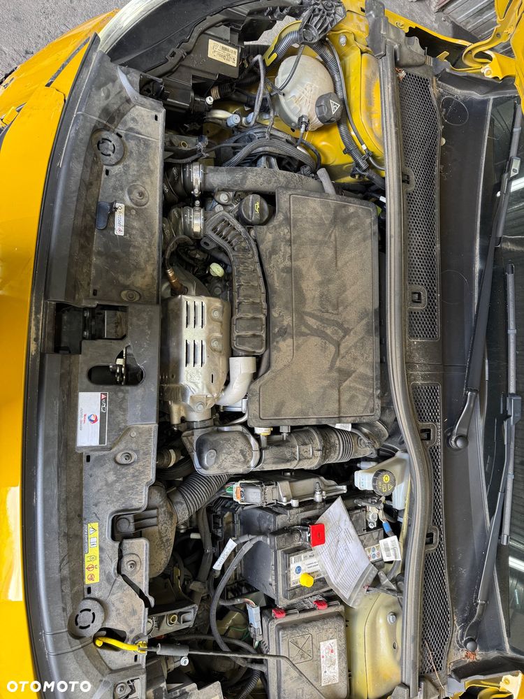 Peugeot 208 1.2 PureTech Allure Pack S&S EAT8 - 10