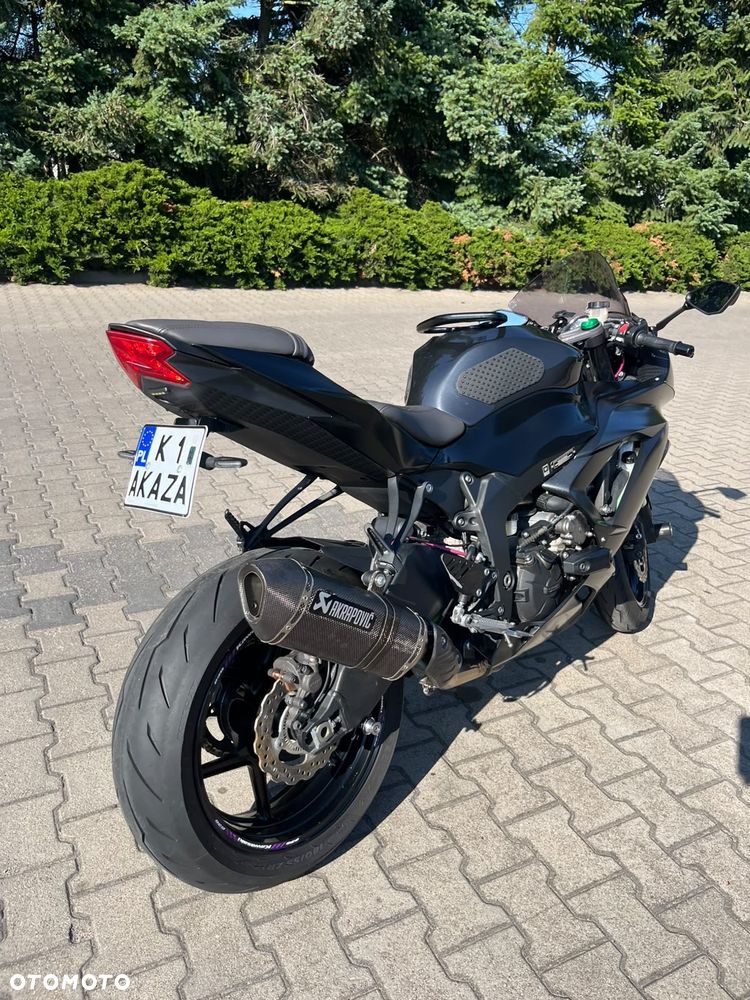 Kawasaki ZXR - 3