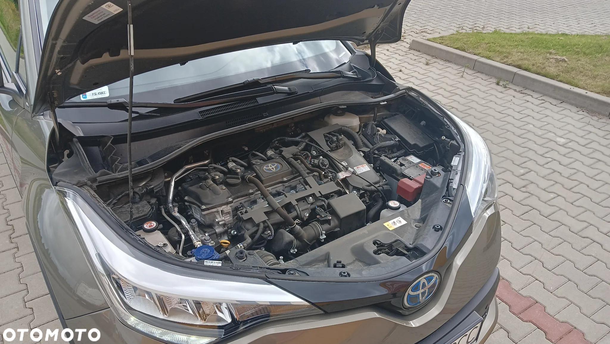Toyota C-HR - 15