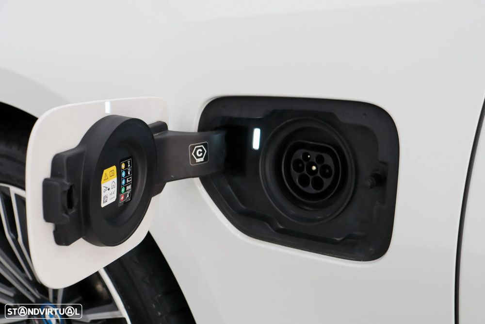 BMW 330 e Aut. M Sport - 5