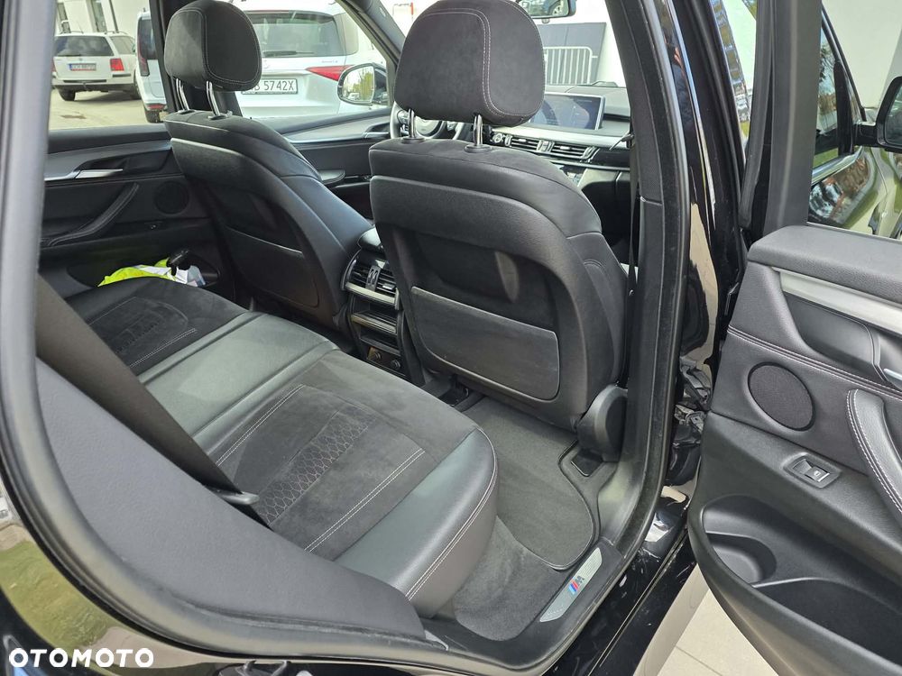 BMW X5 xDrive25d - 13
