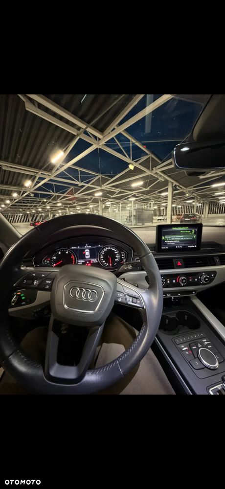 Audi A4 Limousine - 26