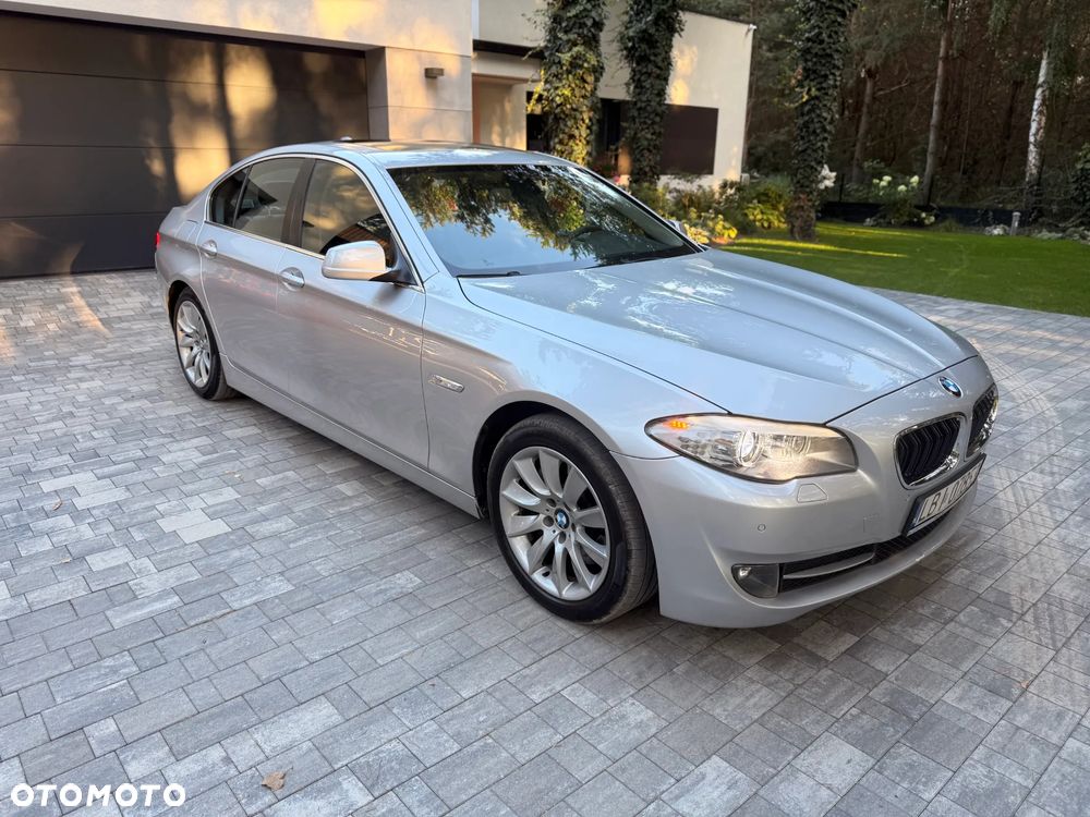 BMW Seria 5 525d - 7