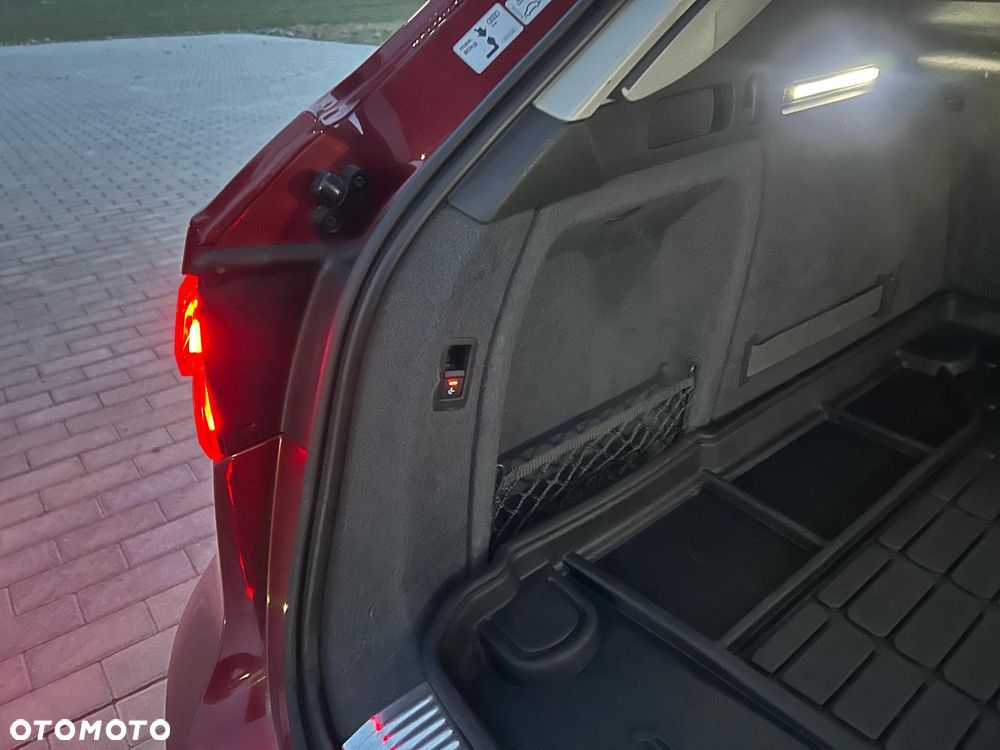 Audi A4 Avant 2.0 TDI S tronic - 14