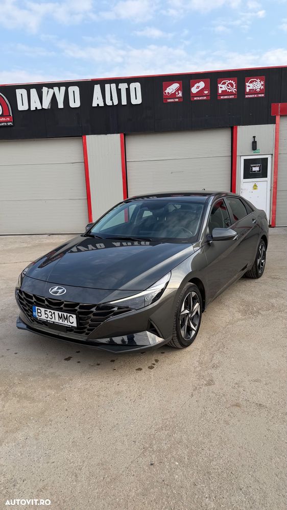 Hyundai Elantra 1.6 l 123 CP CVT Exclusive - 4
