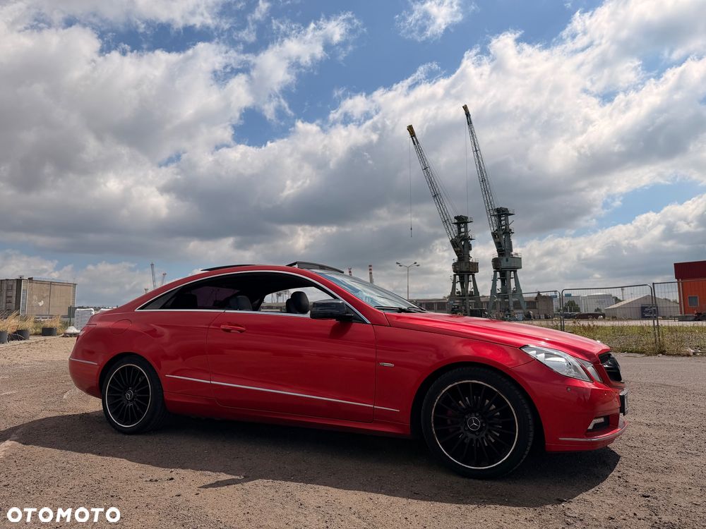 Mercedes-Benz Klasa E 250 CGI BlueEffICIENCY - 8