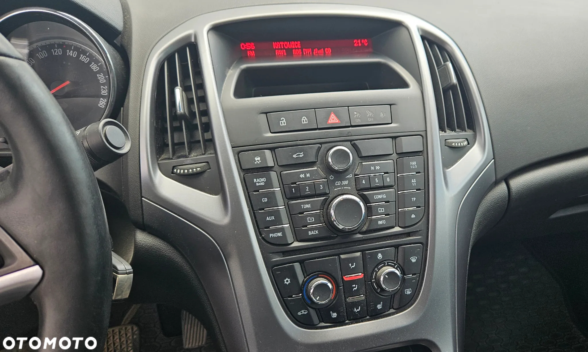 Opel Astra IV 1.4 T Executive - 9