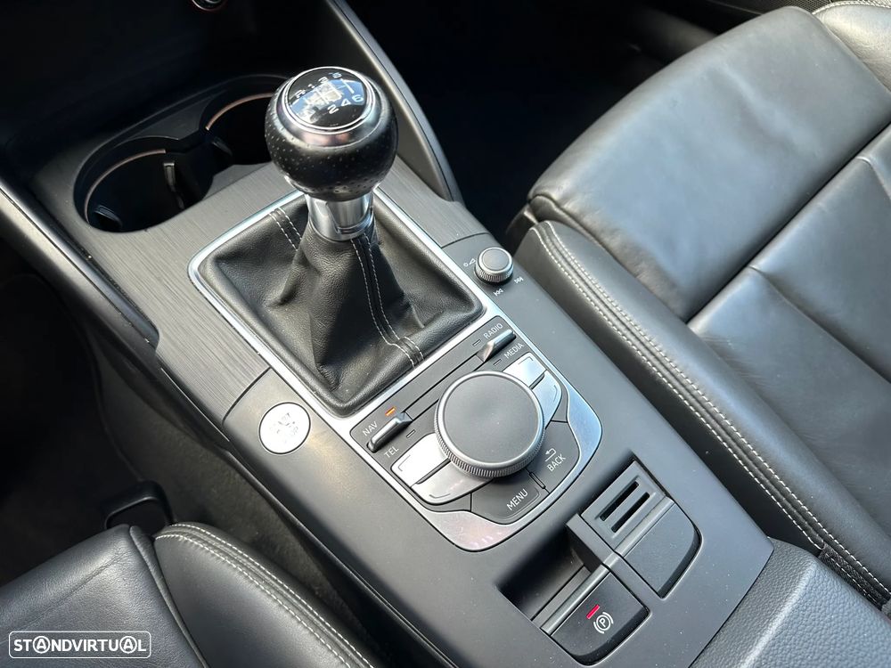 Audi A3 Sportback 2.0 TDI S-line - 21