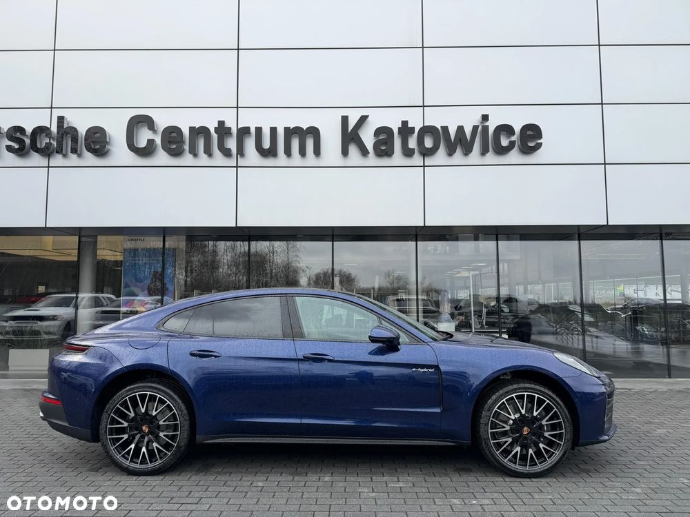 Porsche Panamera - 8