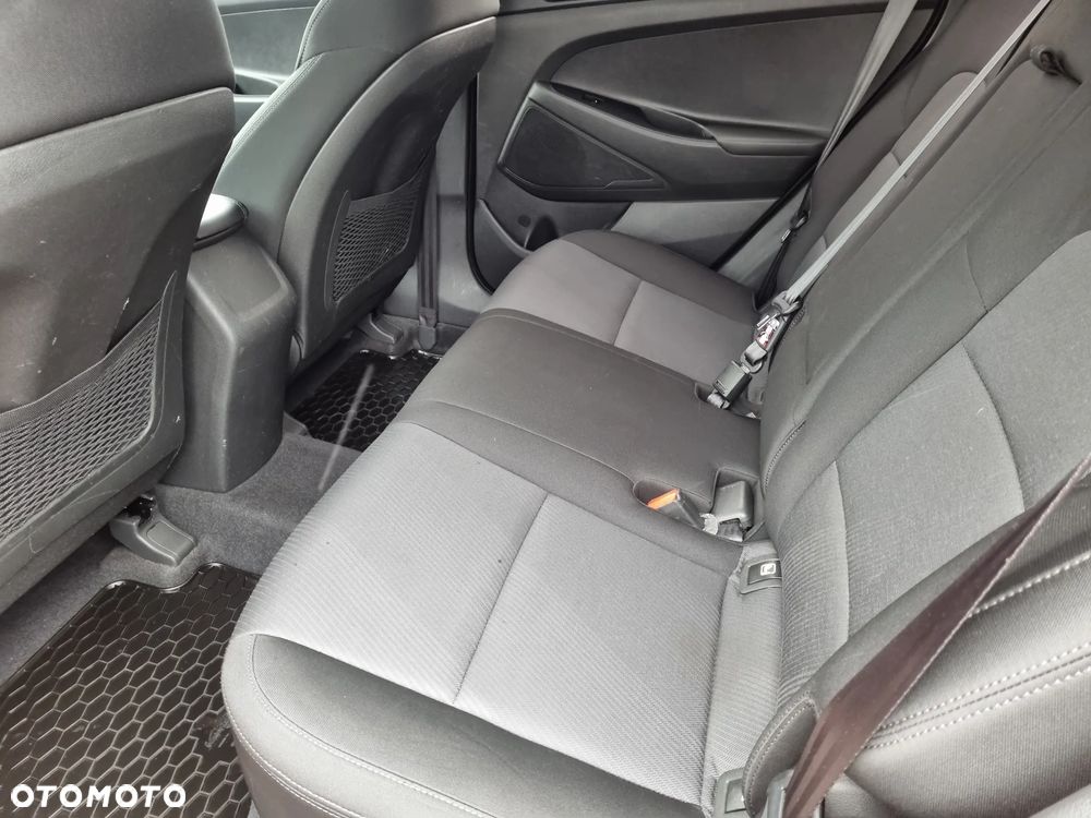 Hyundai Tucson 1.6 GDI BlueDrive Comfort 2WD - 15