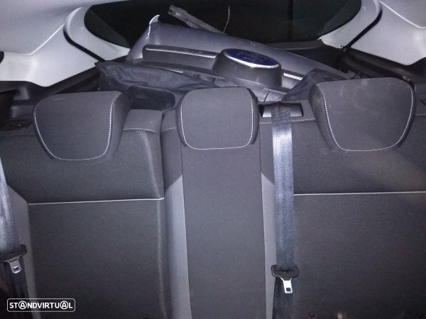 Para Peças Ford Focus Iii - 8
