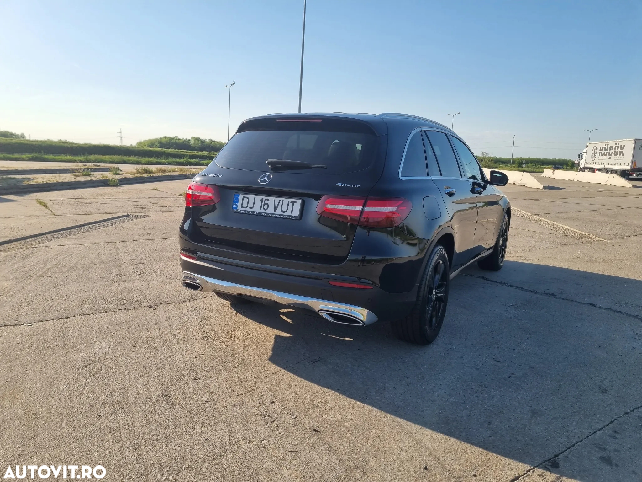 Mercedes-Benz GLC 250 d 4MATIC - 9