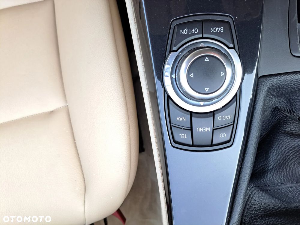 BMW Seria 5 520d Special Edition - 25
