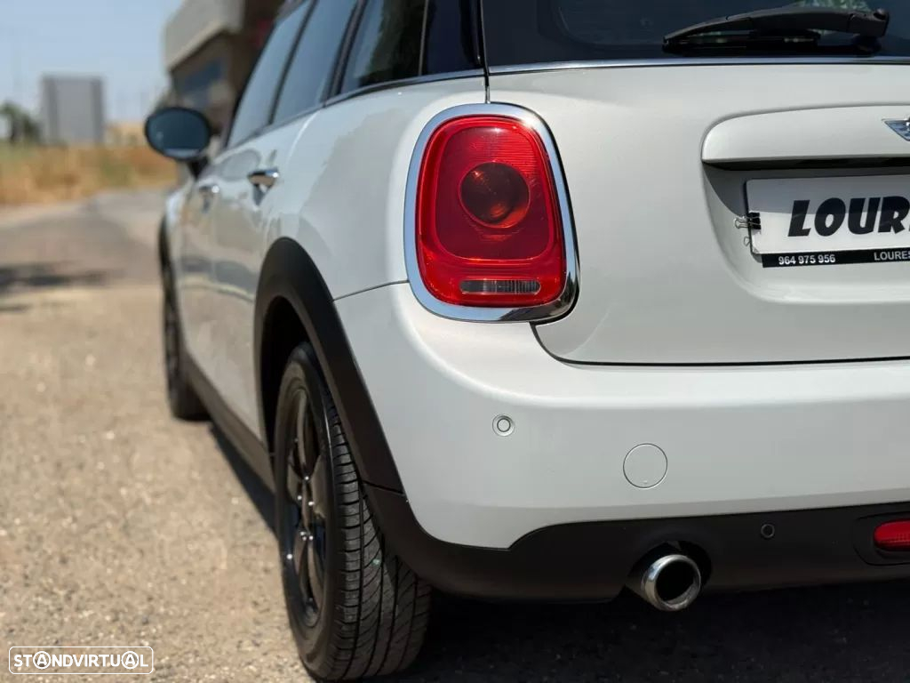 MINI 5 Portas Cooper D - 31