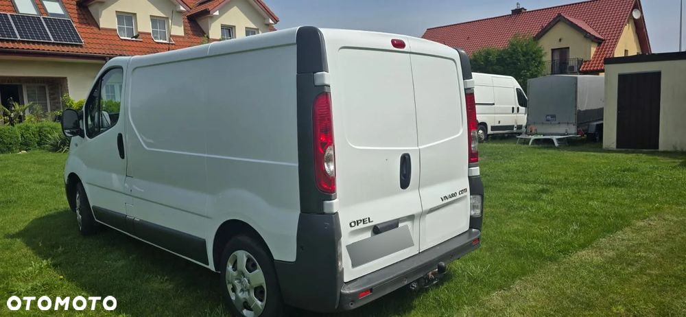 Opel Vivaro - 4