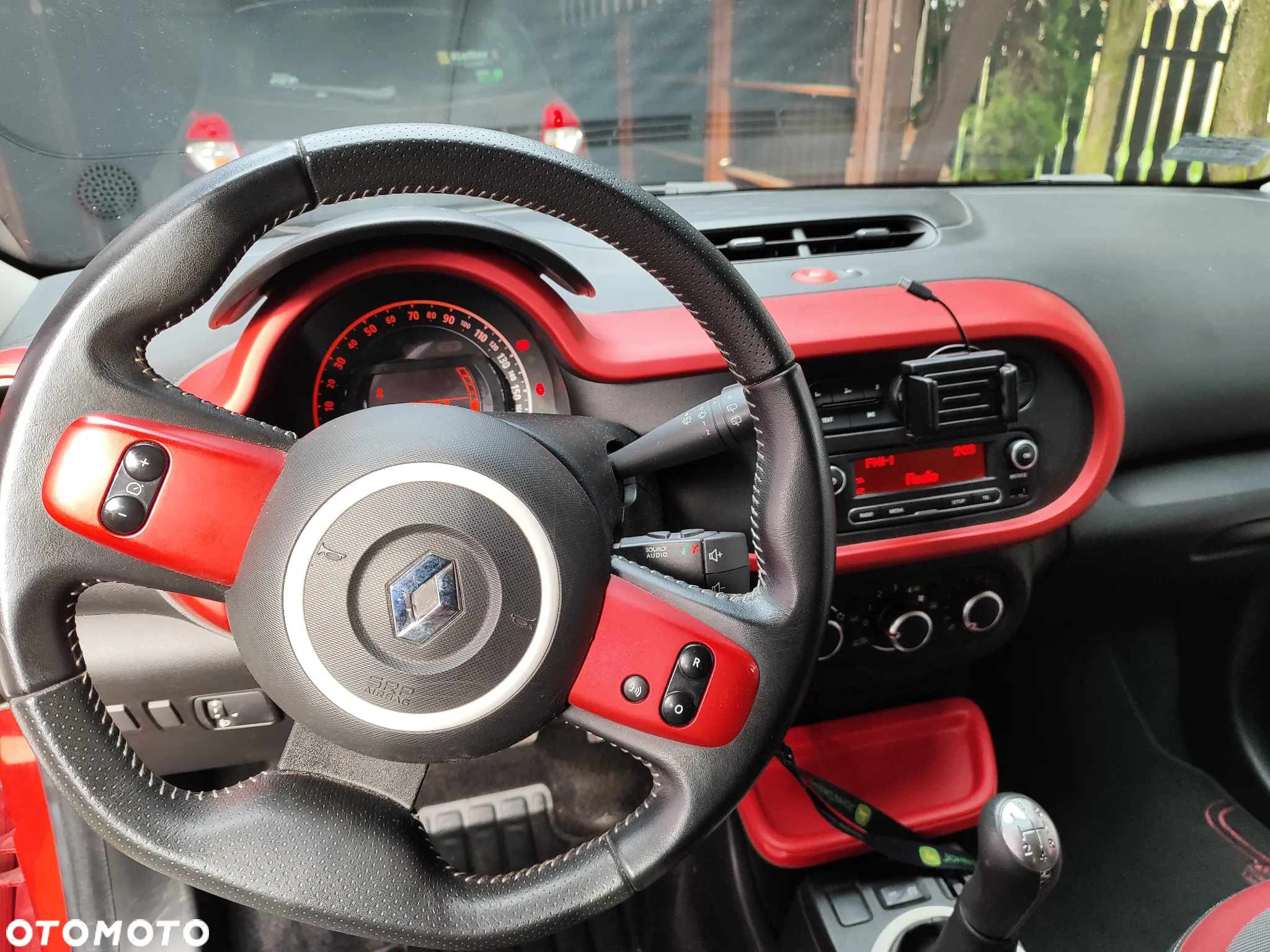 Renault Twingo SCe 70 Zen - 9