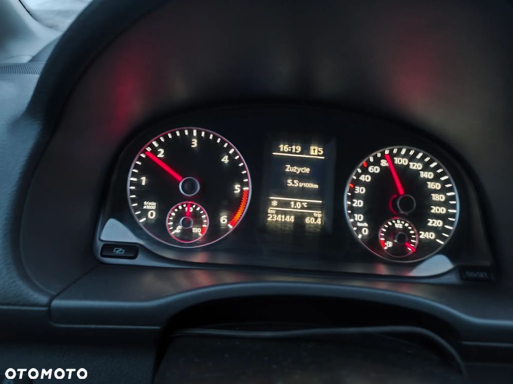 Volkswagen Caddy - 12