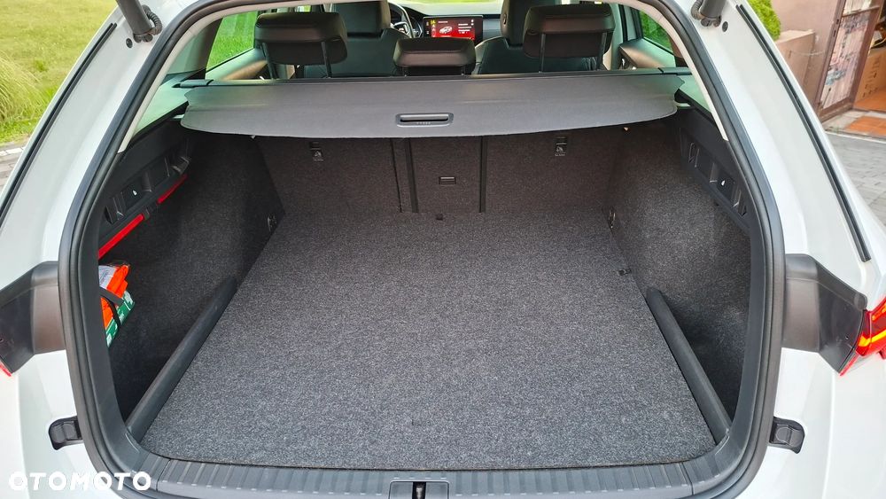 Skoda Octavia 1.4 TSI DSG Style - 33