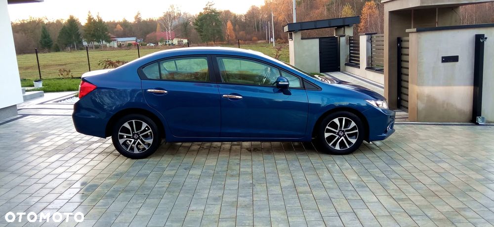 Honda Civic 1.8 Executive - 11