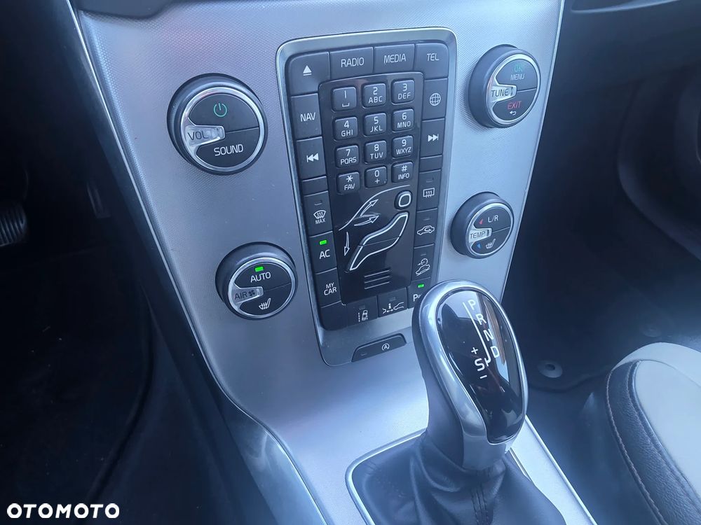 Volvo V40 - 19