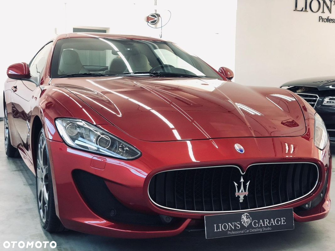 Maserati GranTurismo S Automat - 4