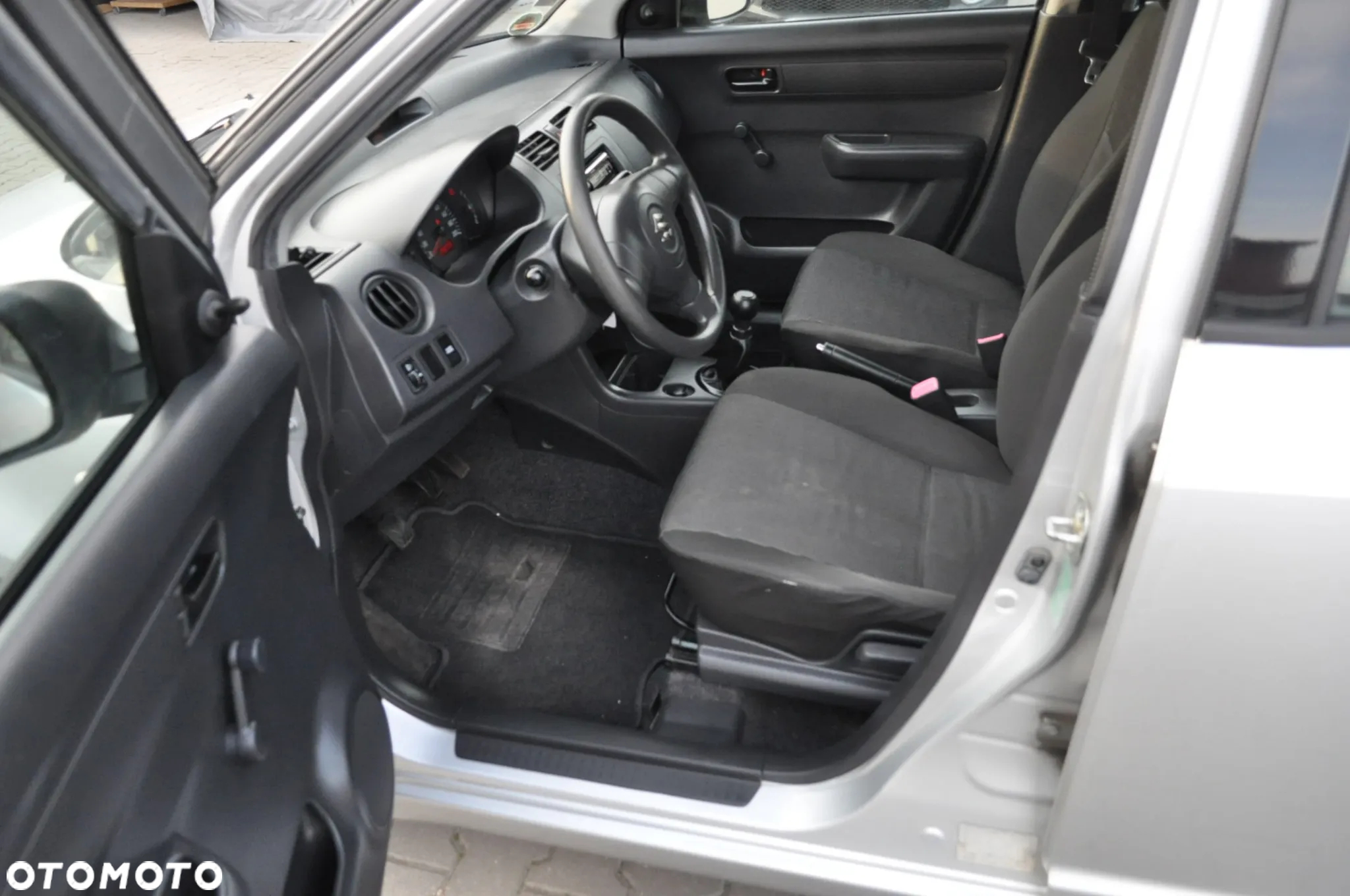 Suzuki Swift 1.3 GLX / Comfort - 9