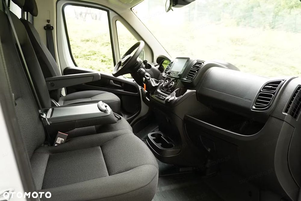 Fiat Ducato Maxi L3 Kontener 8EP 2.2 140KM - 11
