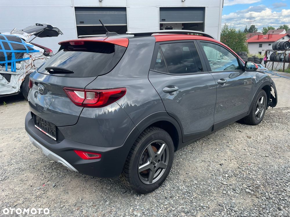 Kia Stonic 1.0 T-GDI 100 OPF Edition 7 - 8