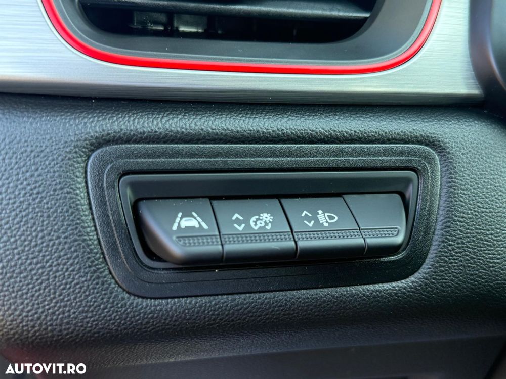 Renault Captur - 19