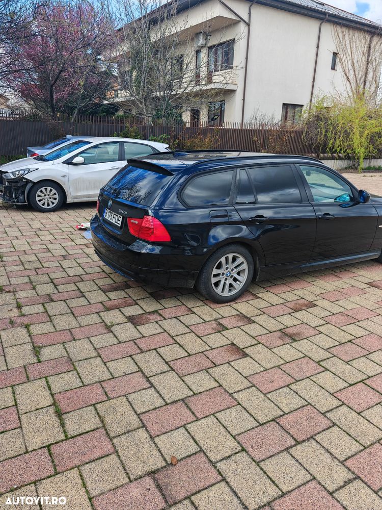 BMW Seria 3 318d - 9