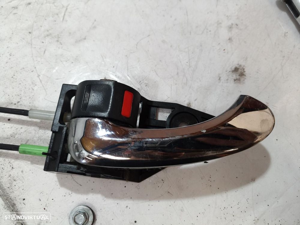 FECHADURA PORTA FRONTAL ESQUERDA TOYOTA RAV 4 III 2008 - 1