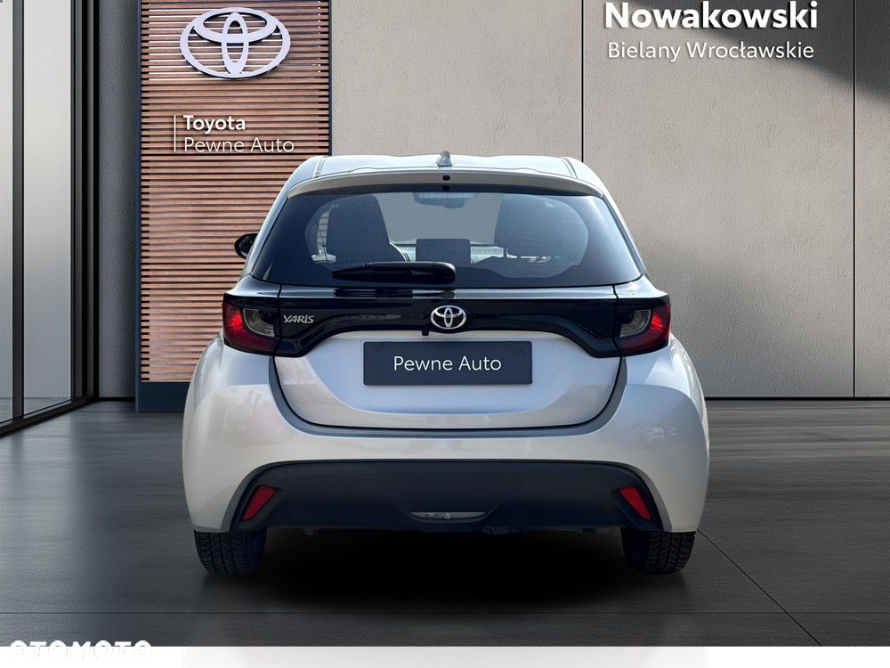 Toyota Yaris - 6