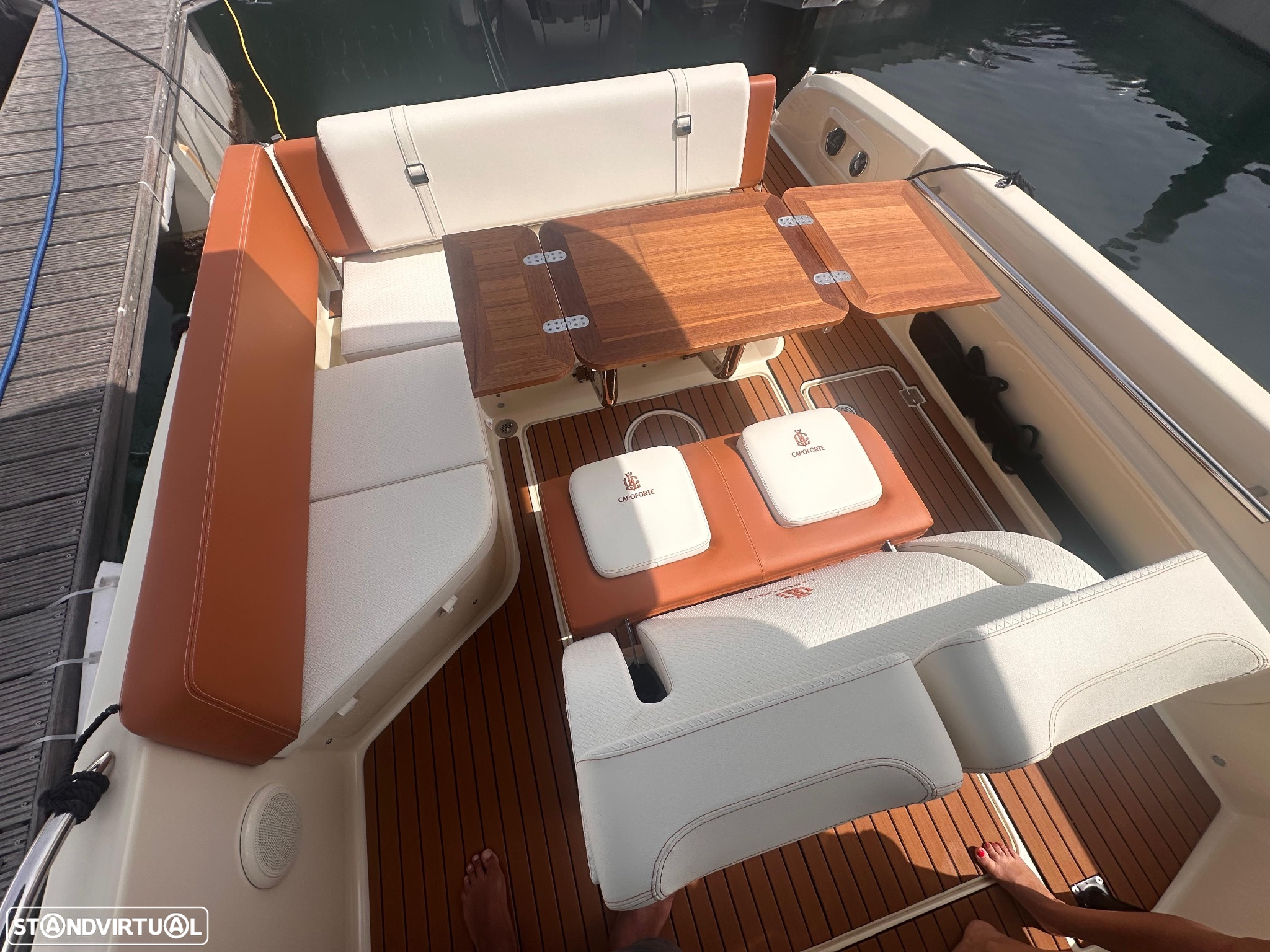 Invictus Yachts CX 240 - 16
