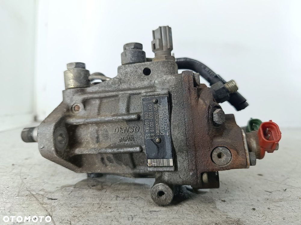 POMPA WTRYSKOWA TOYOTA COROLLA IX E12 22100-27010 DENSO 2.0 D-4D - 1
