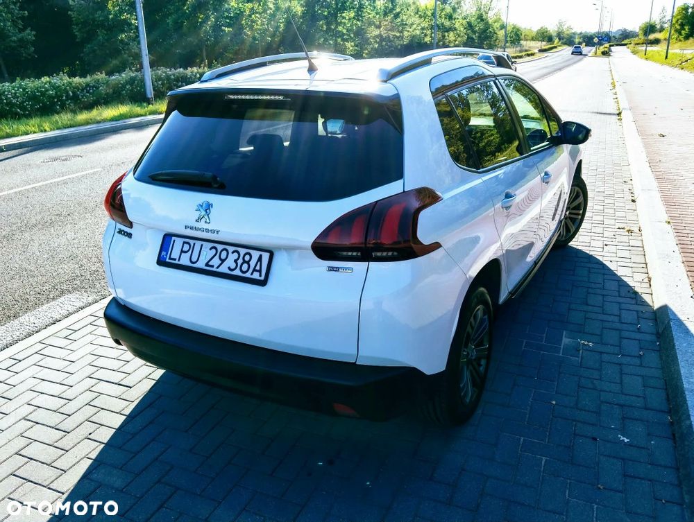 Peugeot 2008 - 4