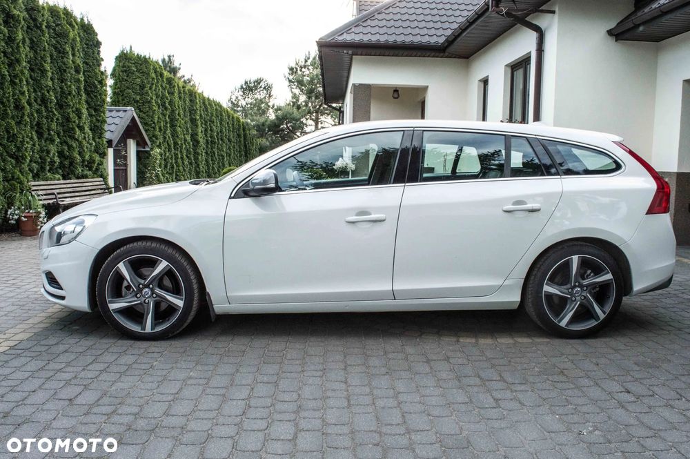 Volvo V60 D4 Geartronic RDesign - 5