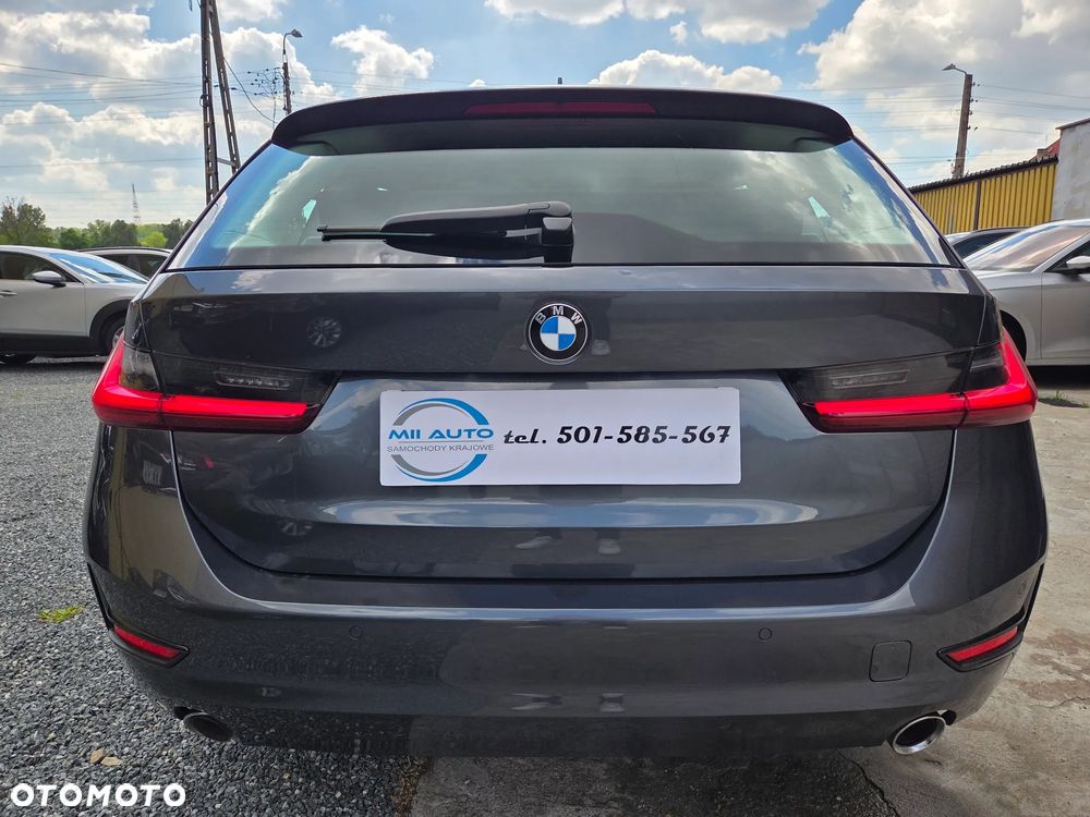BMW Seria 3 320d xDrive Advantage - 10