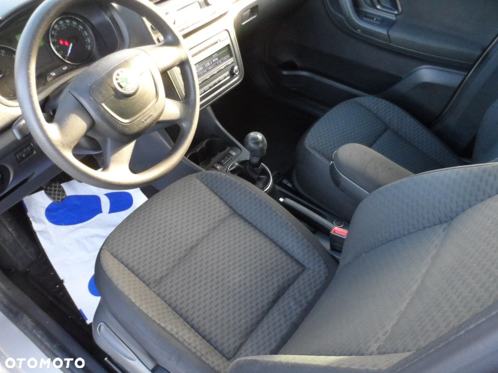 Skoda Roomster - 23