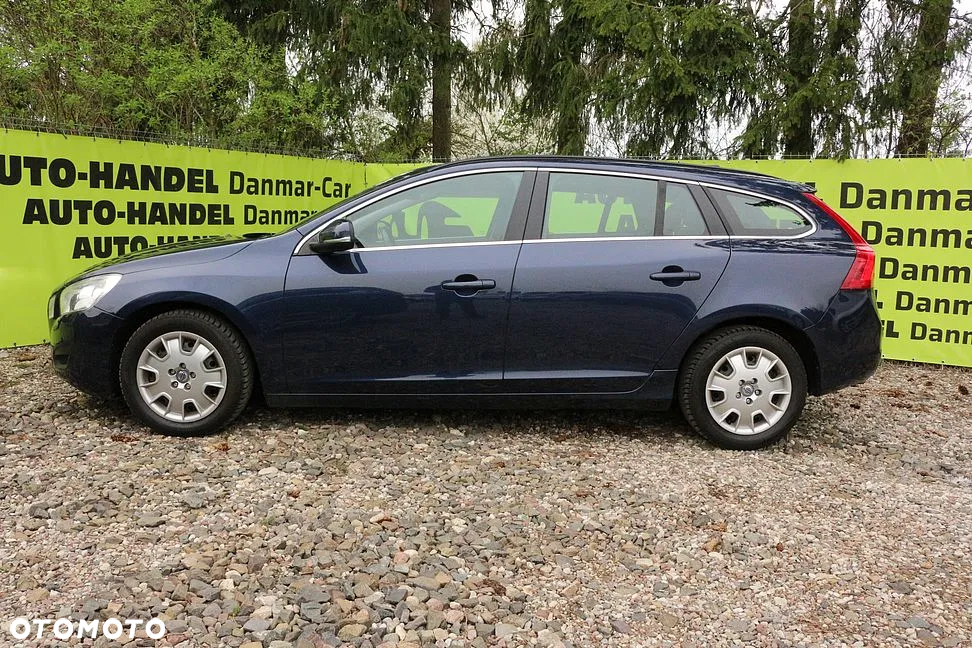 Volvo V60 D3 Geartronic Momentum - 3